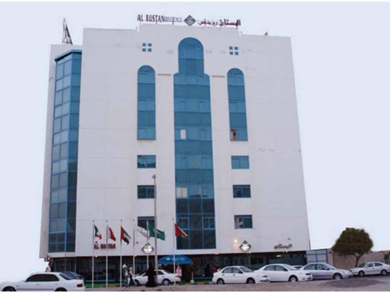 Hotel Al Bustan Flats Sharjah Esterno foto